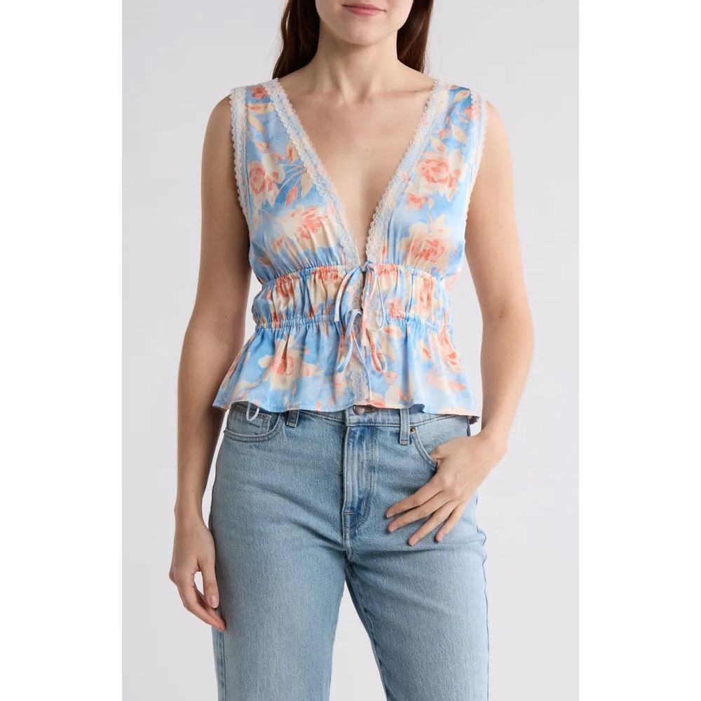WAYF‎ | Lace Trim Sleeveless Crop Peplum Top in Blue Roses